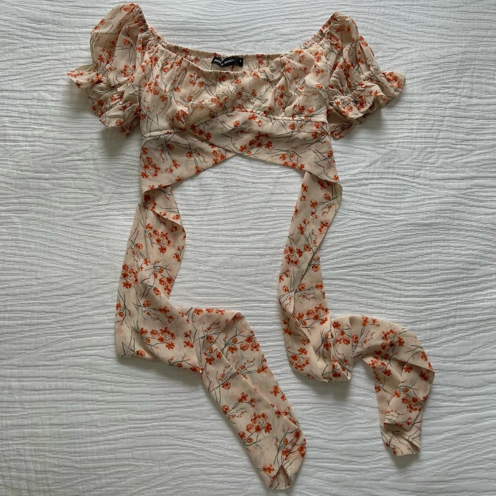 Sundae Muse Cropped Floral Top